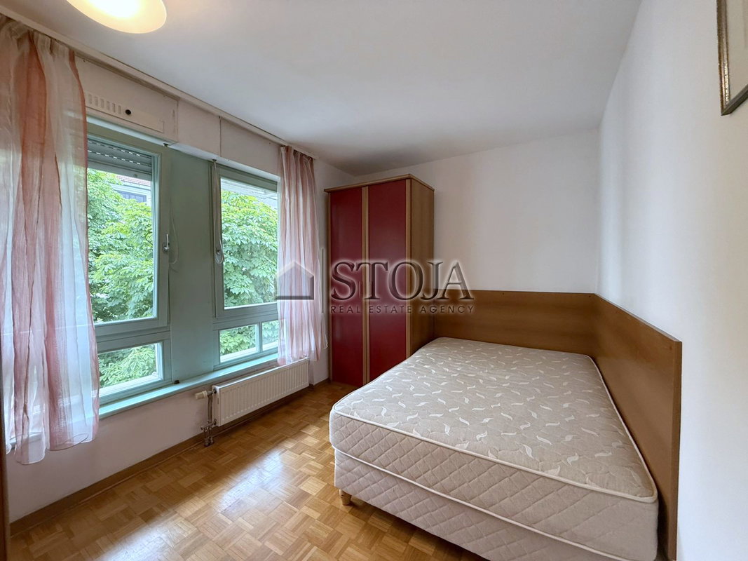 Lokacija: Ljubljana mesto, Center, Center