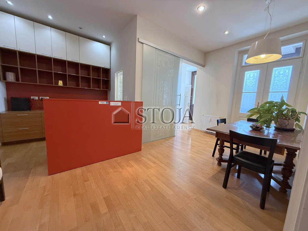 Lokacija: Ljubljana mesto, Center, Stara Ljubljana