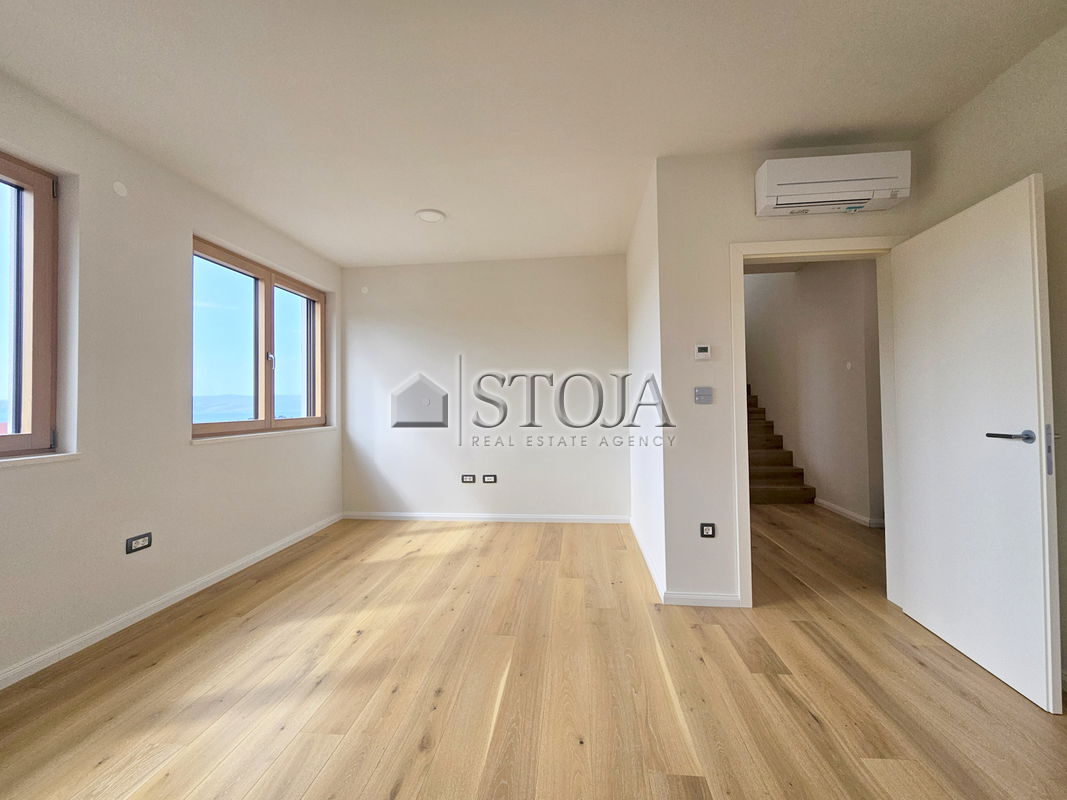 Location: , Crikvenica