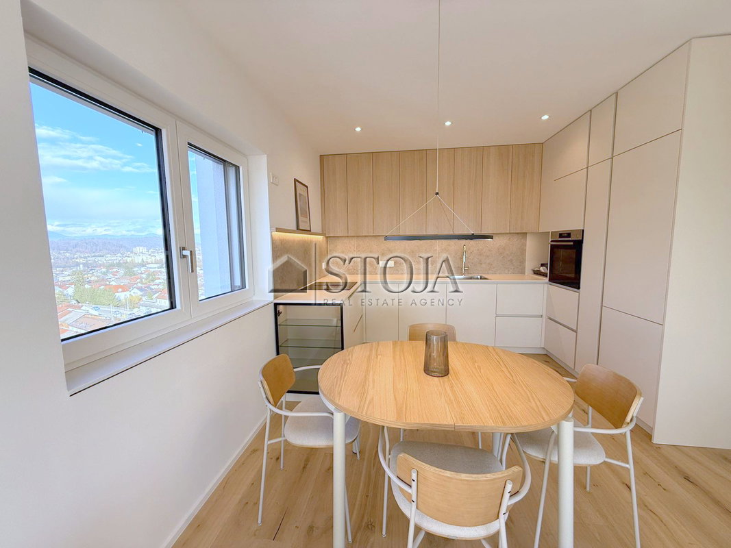 Location: Ljubljana City, Bežigrad, Ježica