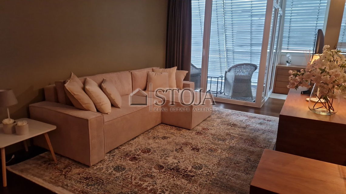 Lokacija: Ljubljana mesto, Center, Center