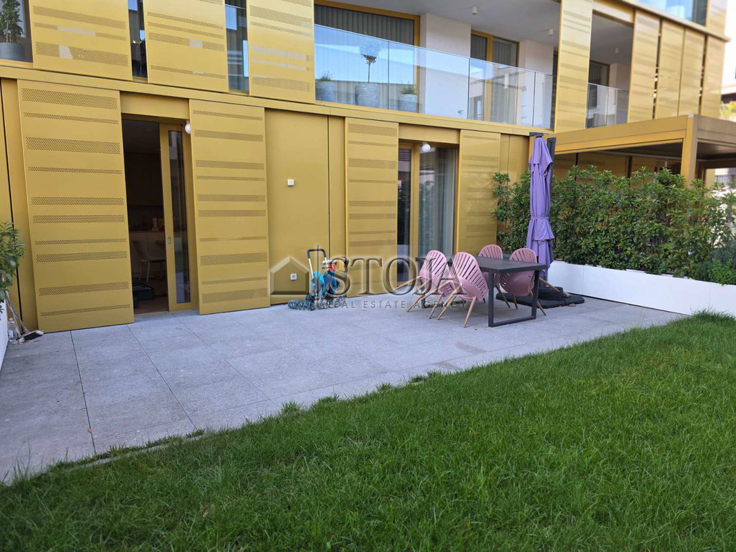 Lokacija: Ljubljana mesto, Šiška, Sp. Šiška