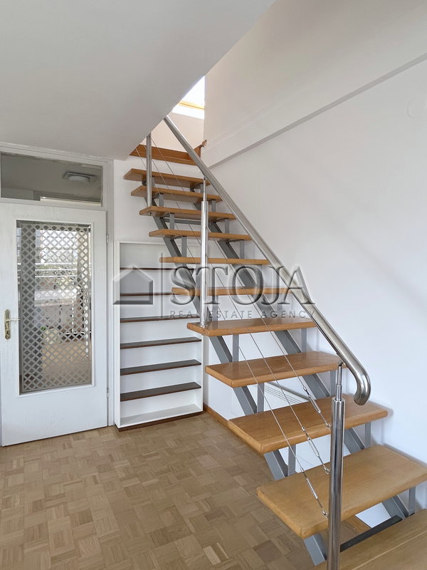 Location: Ljubljana mesto, Vič-Rudnik, Trnovo