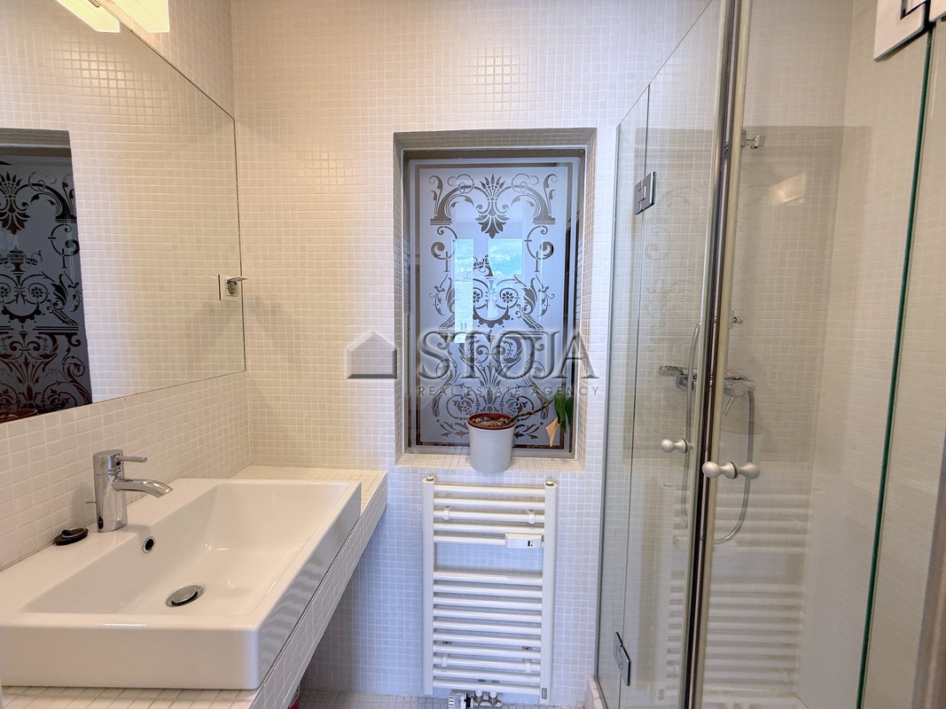 Lokacija: Ljubljana mesto, Center, Stara Ljubljana