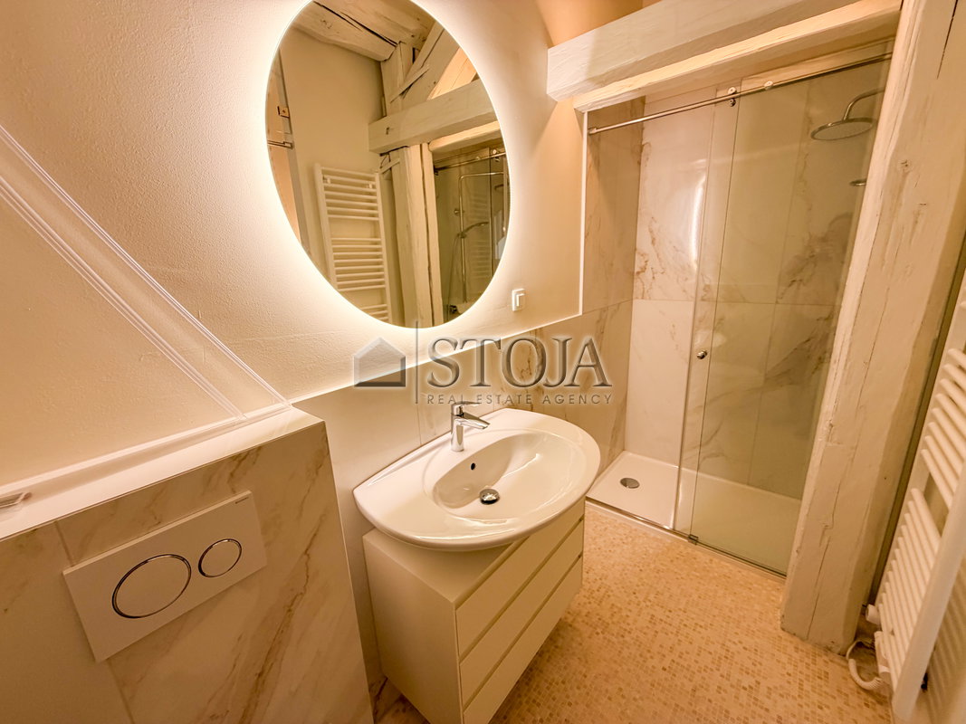 Location: Ljubljana mesto, Center, Stara Ljubljana