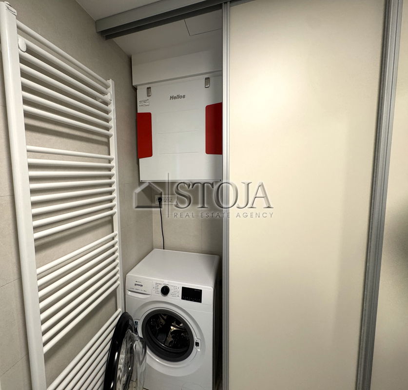 Lokacija: Ljubljana okolica, Vrhnika, Vrhnika