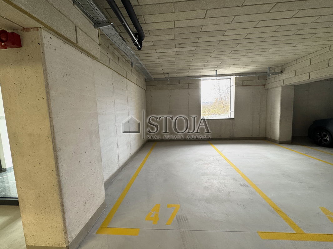 Lokacija: Ljubljana okolica, Vrhnika, Vrhnika