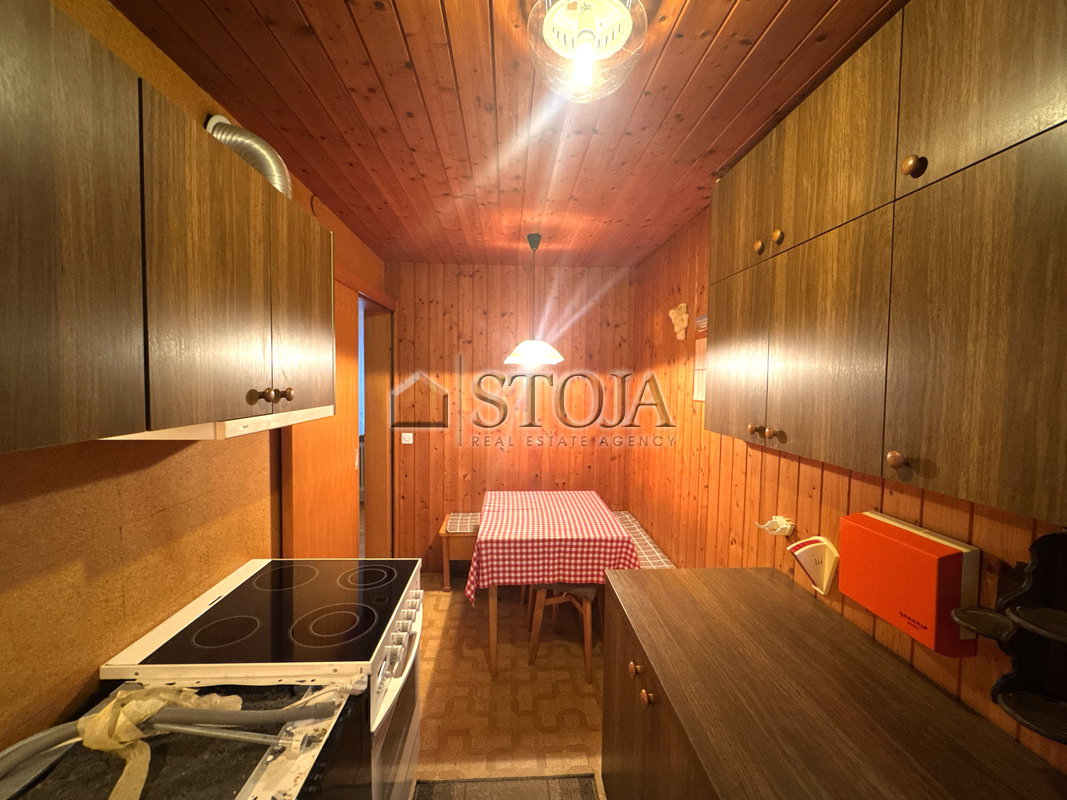 Lokacija: Ljubljana okolica, Domžale, Nožice