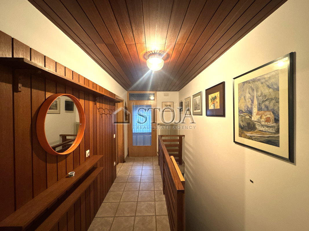 Lokacija: Ljubljana okolica, Domžale, Nožice