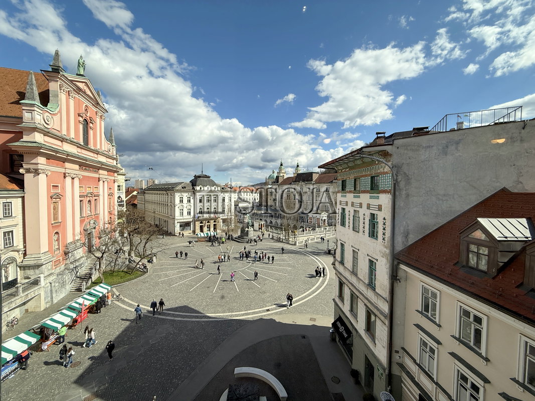 Lokacija: Ljubljana mesto, Center, Stara Ljubljana