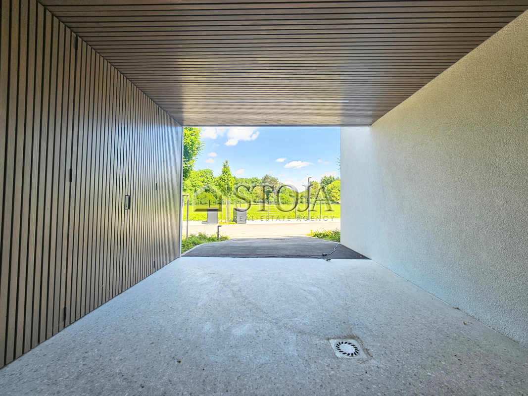 Lokacija: Ljubljana mesto, Vič-Rudnik, Dolgi most