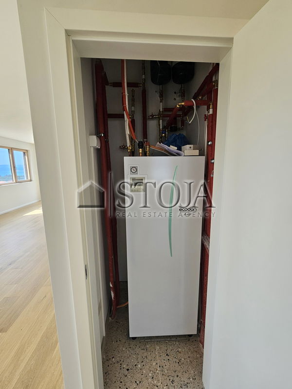 Location: , Crikvenica