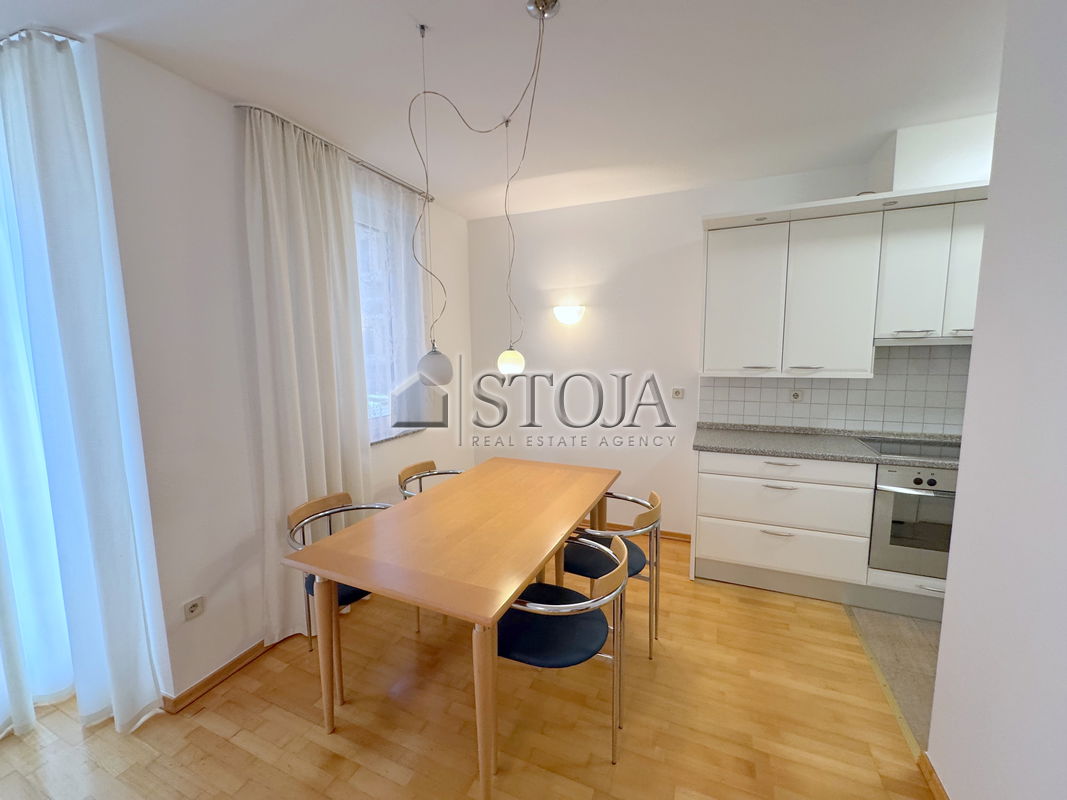 Location: Ljubljana City, Center, Center