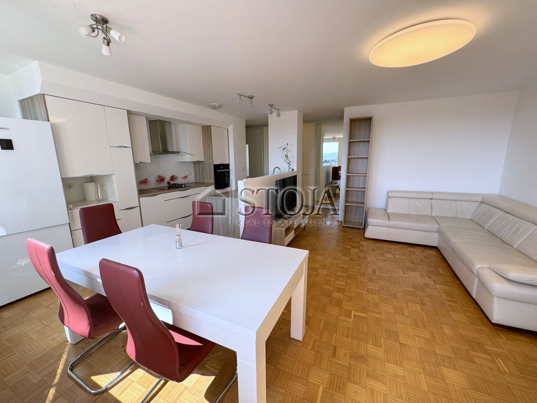 Location: Ljubljana City, Bežigrad, Bežigrad