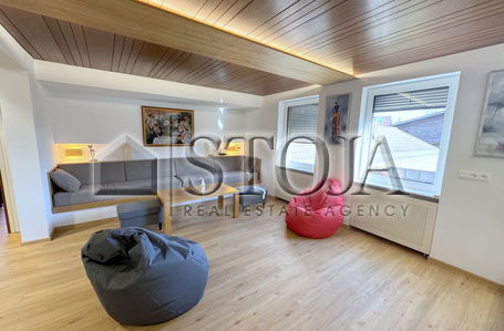 Lokacija: Ljubljana mesto, Vič-Rudnik, Trnovo