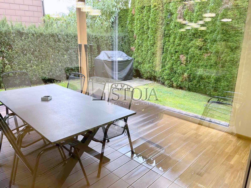 Location: Ljubljana Surroundings, Škofljica, Smrjene