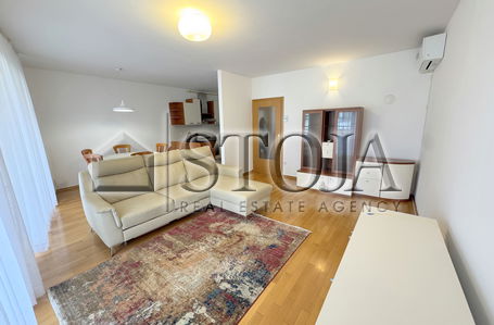 Location: Ljubljana City, Vič-Rudnik, Rožna dolina