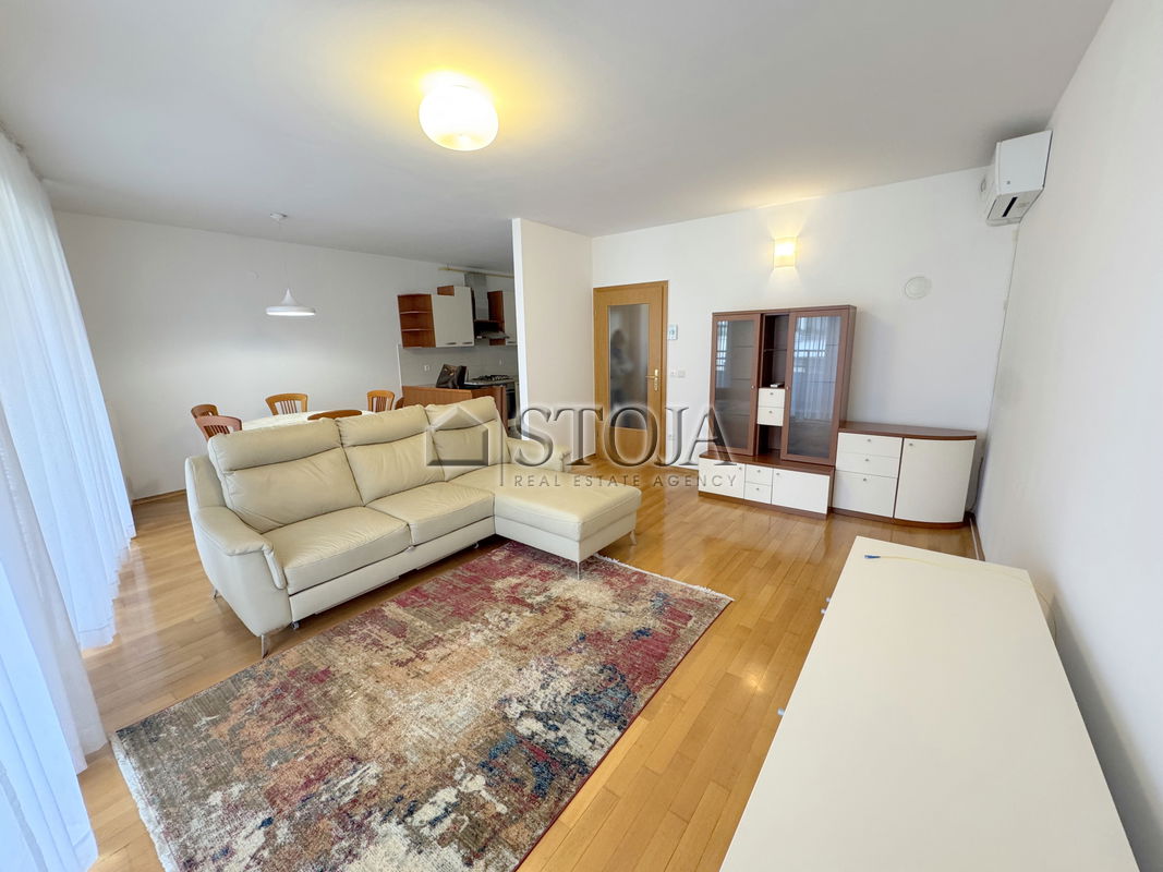 Location: Ljubljana City, Vič-Rudnik, Rožna dolina