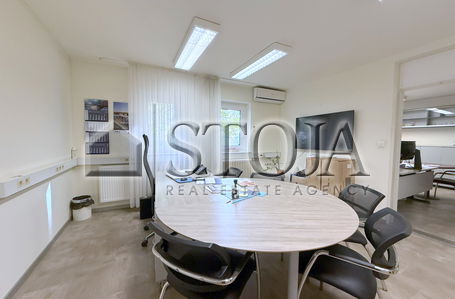 Location: Ljubljana mesto, Center, Center