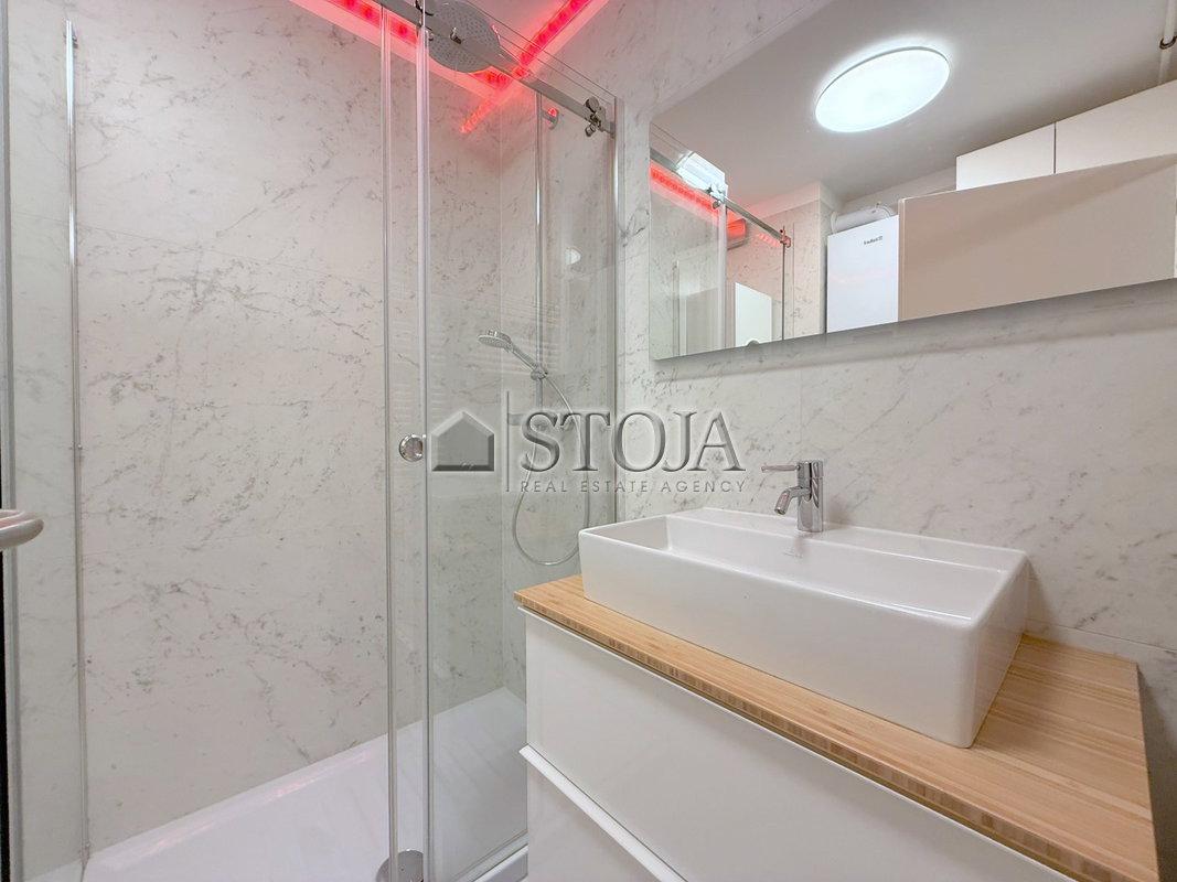 Lokacija: Ljubljana mesto, Vič-Rudnik, Rudnik