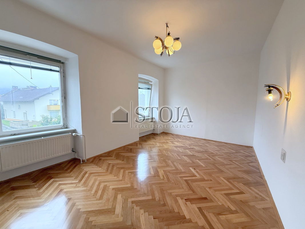 Lokacija: Ljubljana okolica, Vrhnika, Vrhnika