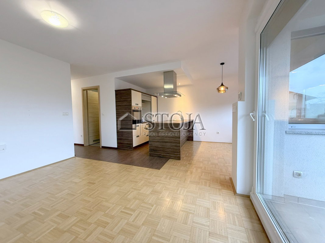 Location: Ljubljana mesto, Moste-Polje, Polje