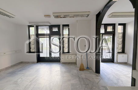 Location: Ljubljana mesto, Center, Center