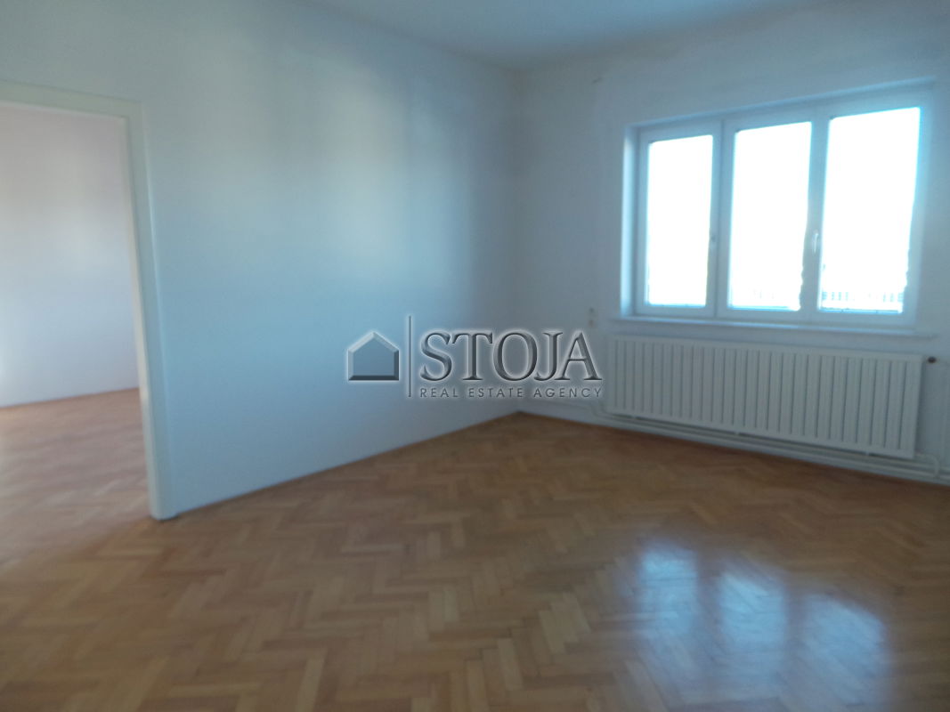 Location: Ljubljana City, Bežigrad, Bežigrad
