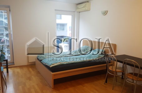 Lokacija: Ljubljana mesto, Center, Center