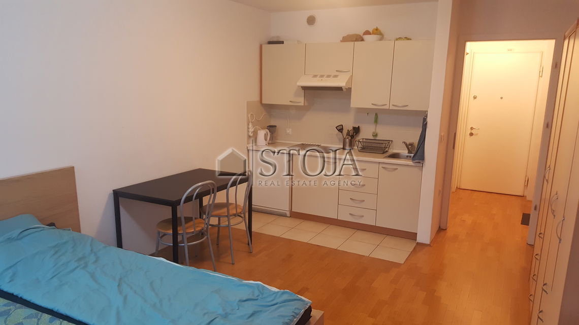 Lokacija: Ljubljana mesto, Center, Center