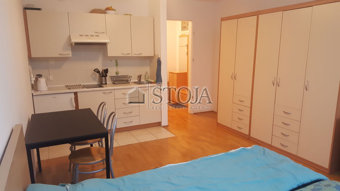 Lokacija: Ljubljana mesto, Center, Center