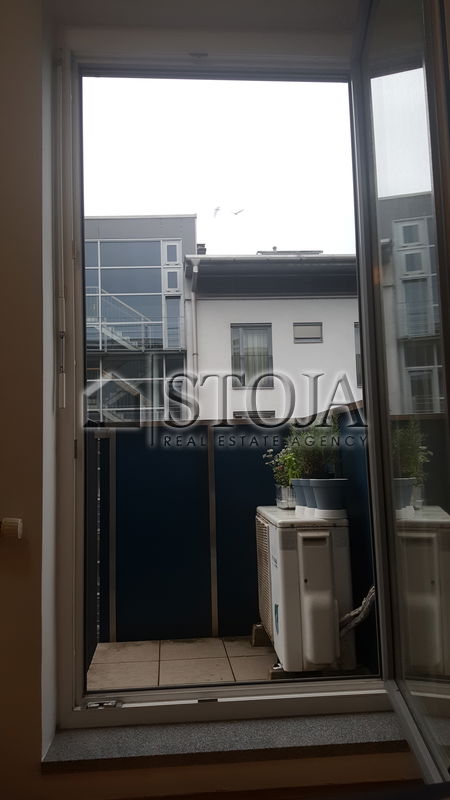 Lokacija: Ljubljana mesto, Center, Center