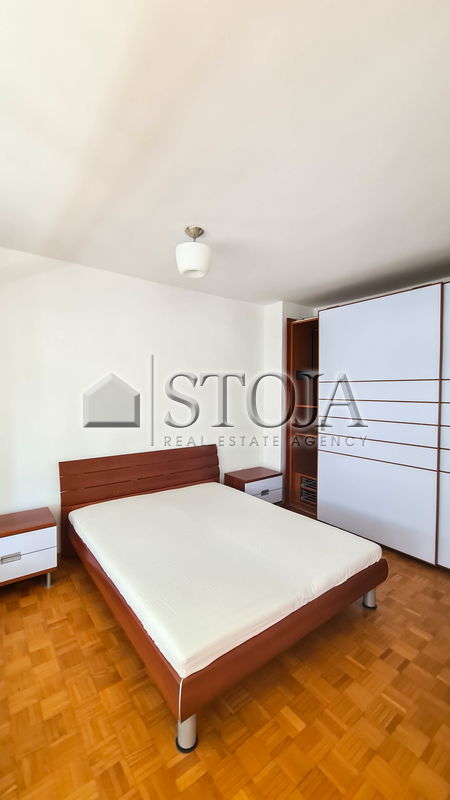 Location: Ljubljana City, Bežigrad, Zupančičeva jama
