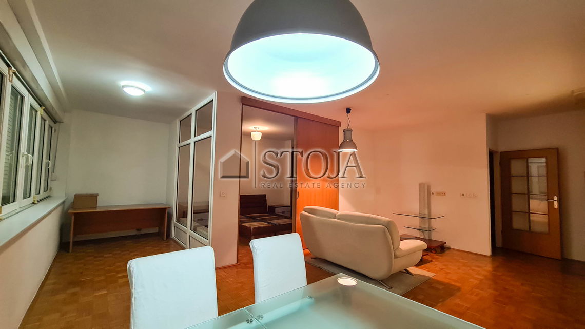Location: Ljubljana City, Bežigrad, Zupančičeva jama