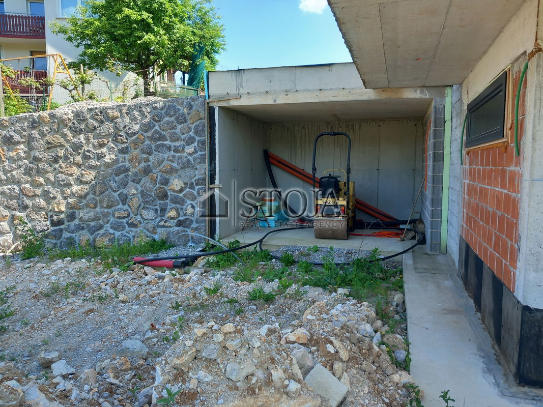 Location: Ljubljana Surroundings, Vrhnika, Vrhnika