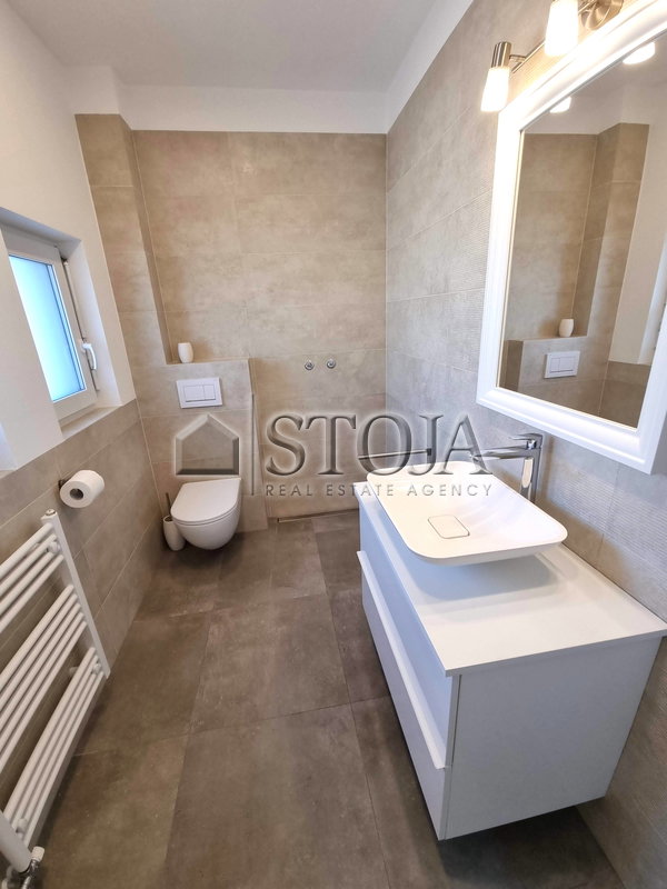 Lokacija: Ljubljana mesto, Vič-Rudnik, Rudnik