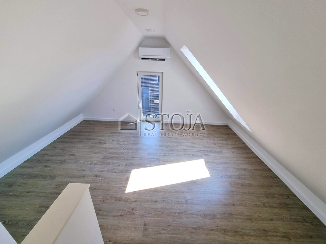 Lokacija: Ljubljana mesto, Vič-Rudnik, Rudnik