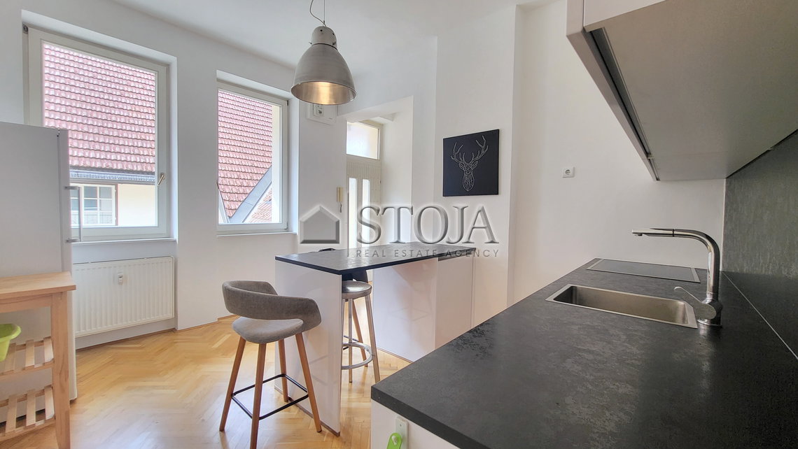 Location: Ljubljana City, Center, Center