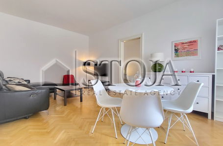 Lokacija: Ljubljana mesto, Center, Center