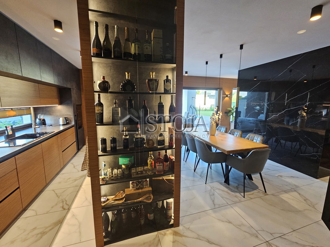 Lokacija: Gorenjska, Kranj