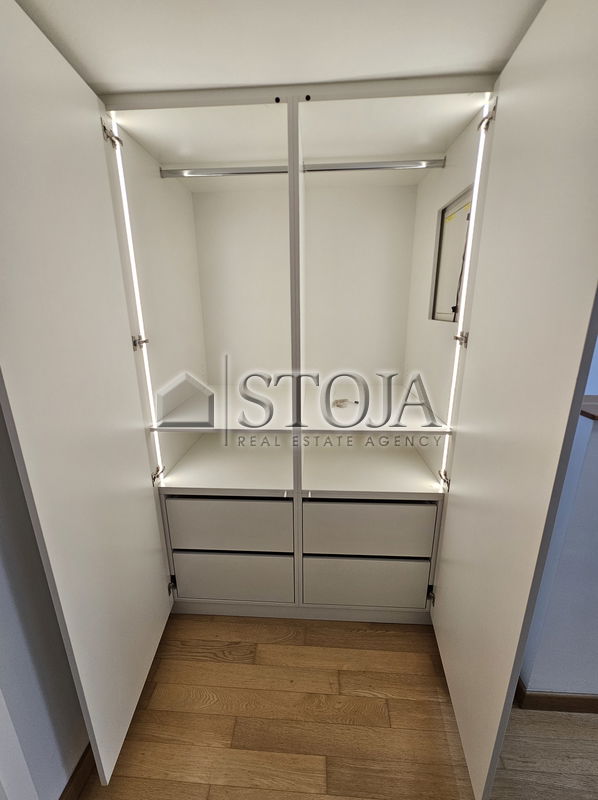 Lokacija: Ljubljana mesto, Šiška, Koseze