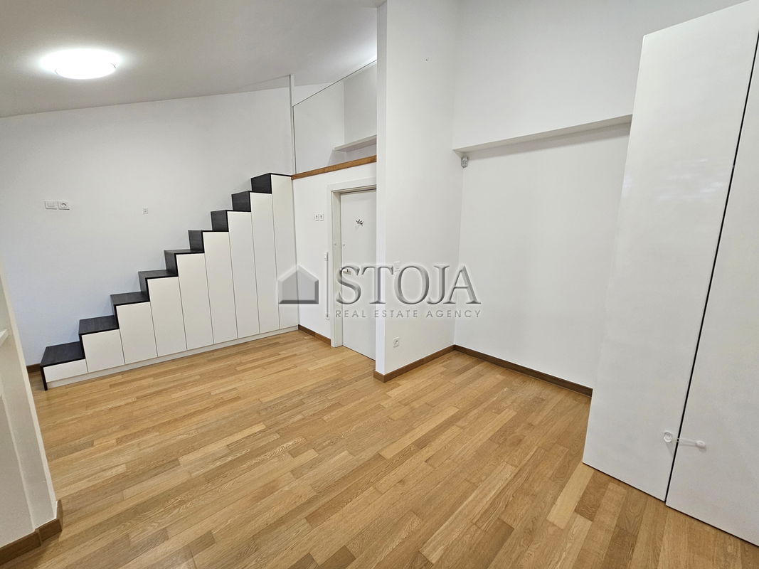 Lokacija: Ljubljana mesto, Šiška, Koseze