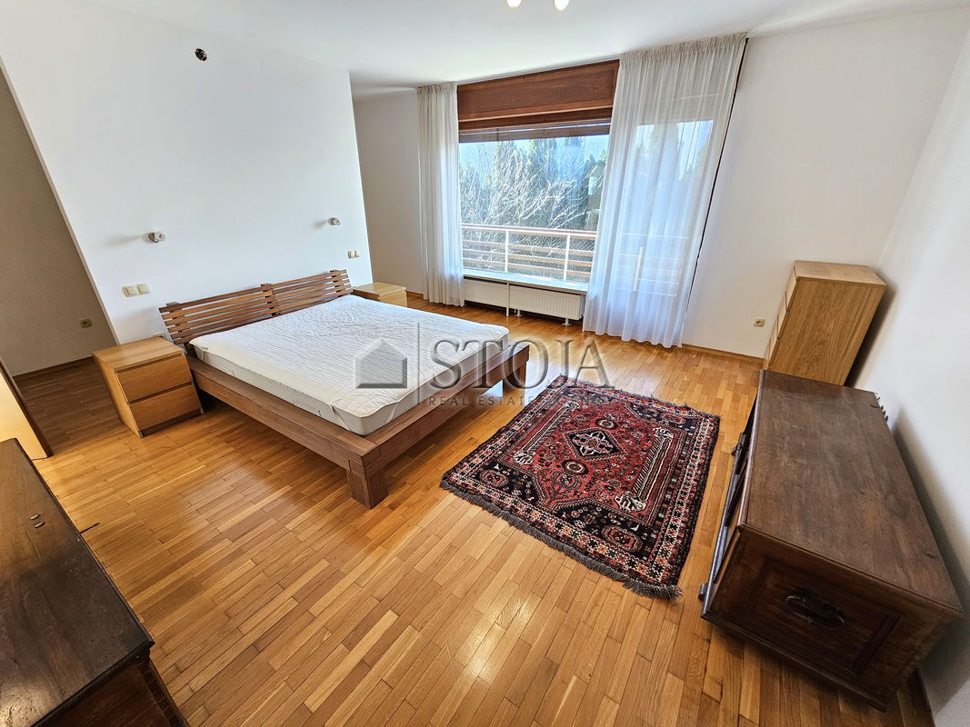 Location: Ljubljana City, Vič-Rudnik, Trnovo
