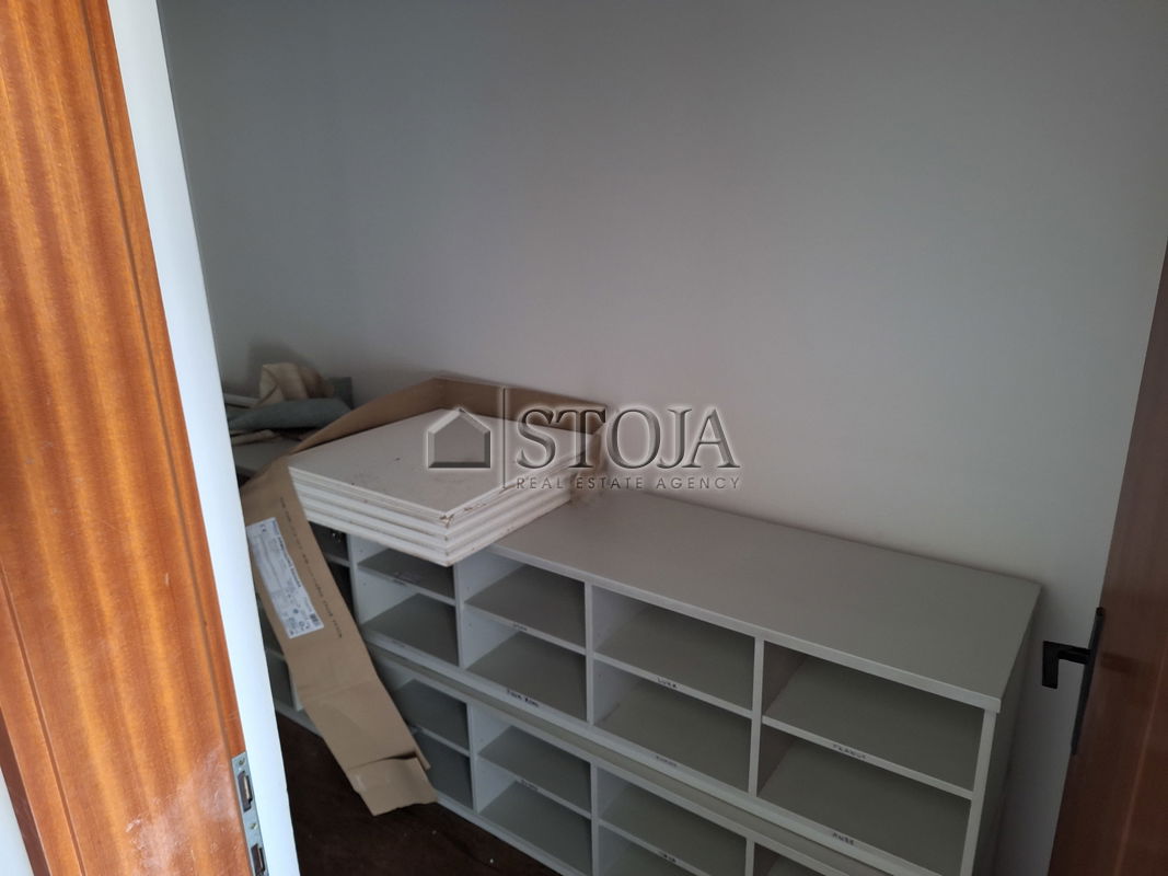 Lokacija: Ljubljana okolica, Komenda, Komenda