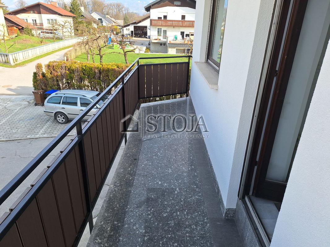 Lokacija: Ljubljana okolica, Komenda, Komenda