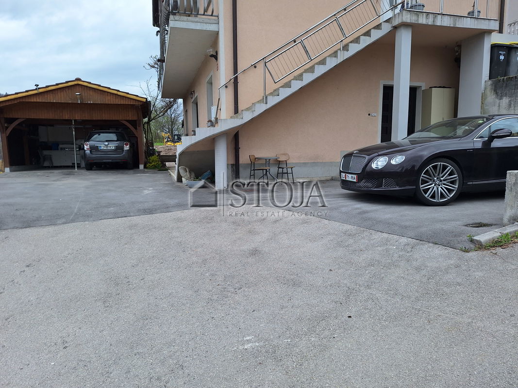 Location: Ljubljana Surroundings, Dol pri Ljubljani, Senožeti