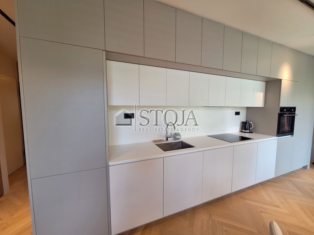 Lokacija: Podravska, Maribor, Studenci