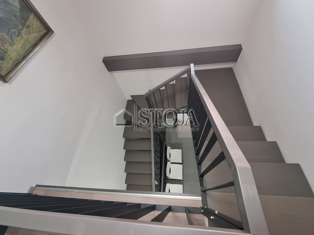 Lokacija: Savinjska, Celje, Center