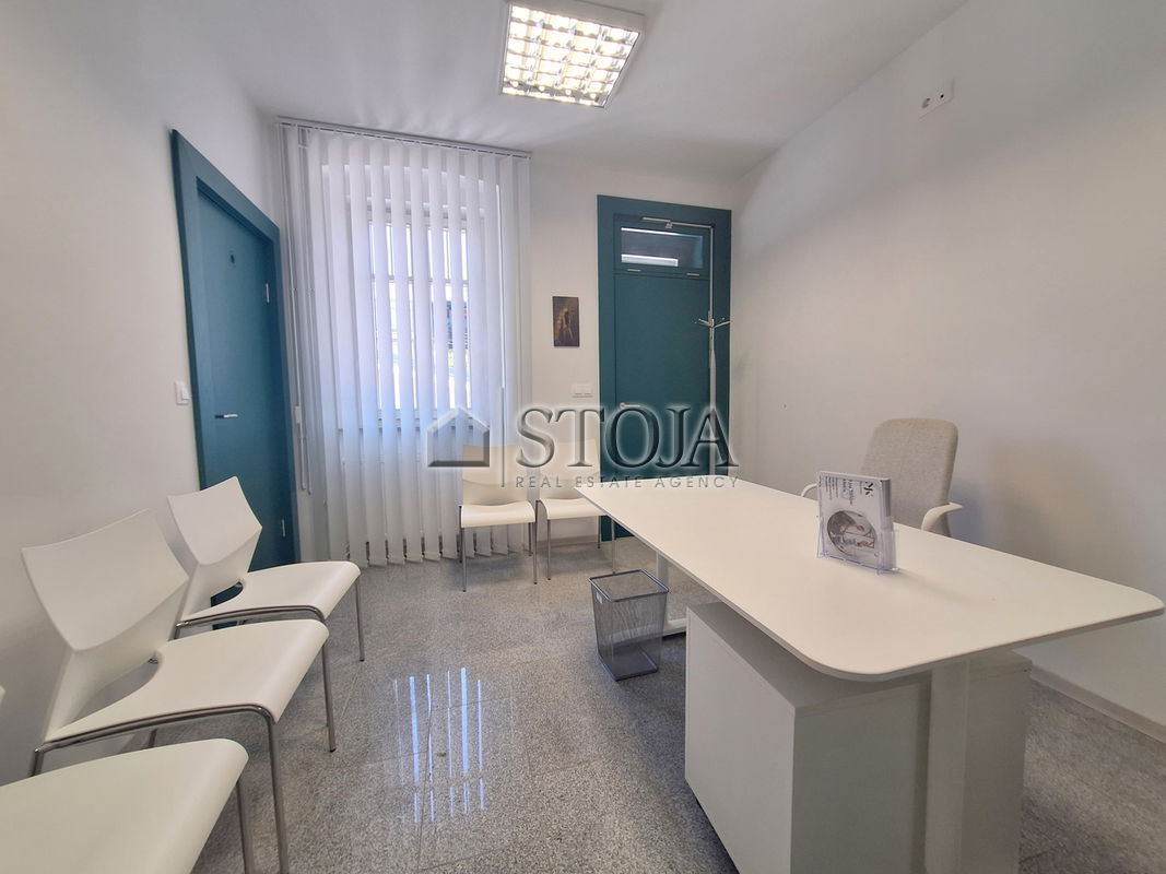Lokacija: Savinjska, Celje, Center