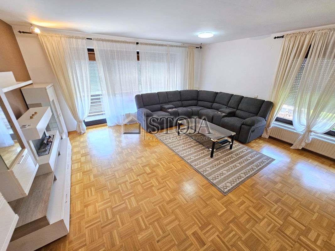 Location: Ljubljana Surroundings, Mengeš, Mengeš